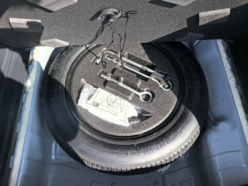 Honda VEZEL Binzhi 2023 1.5L CVT Technology Edition 2024 — thumbnail 3