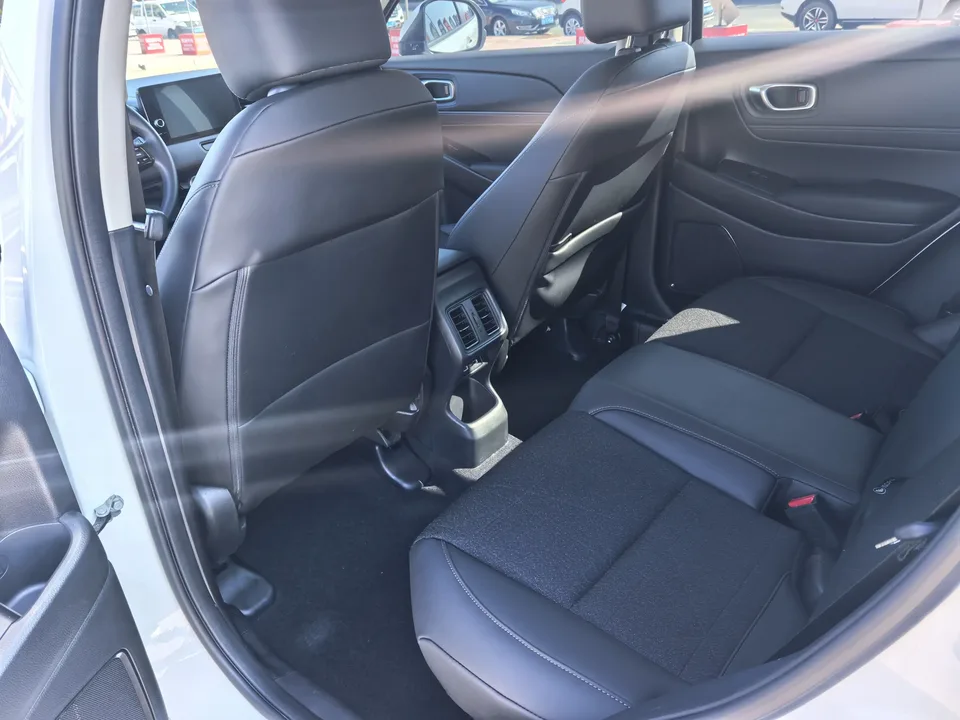 Honda VEZEL Binzhi 2023 1.5L CVT Technology Edition 2024 — thumbnail 4