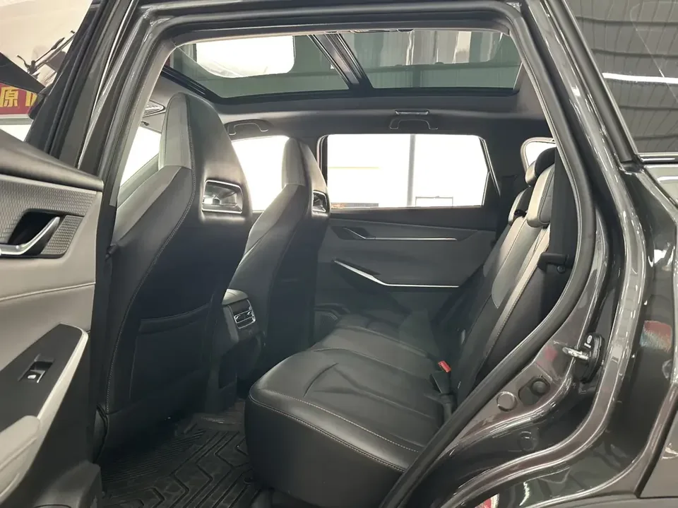 Changan CS75PLUS Changan CS75 PLUS 2022 Second generation 1.5T automatic premium model 2022 — thumbnail 3