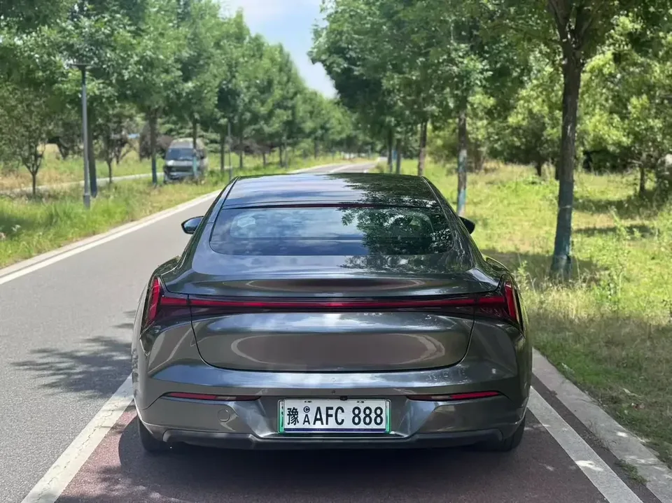 Hozon Neta S Nezha S 2022 Extended range 1160 medium version 2023 — миниатюра 4