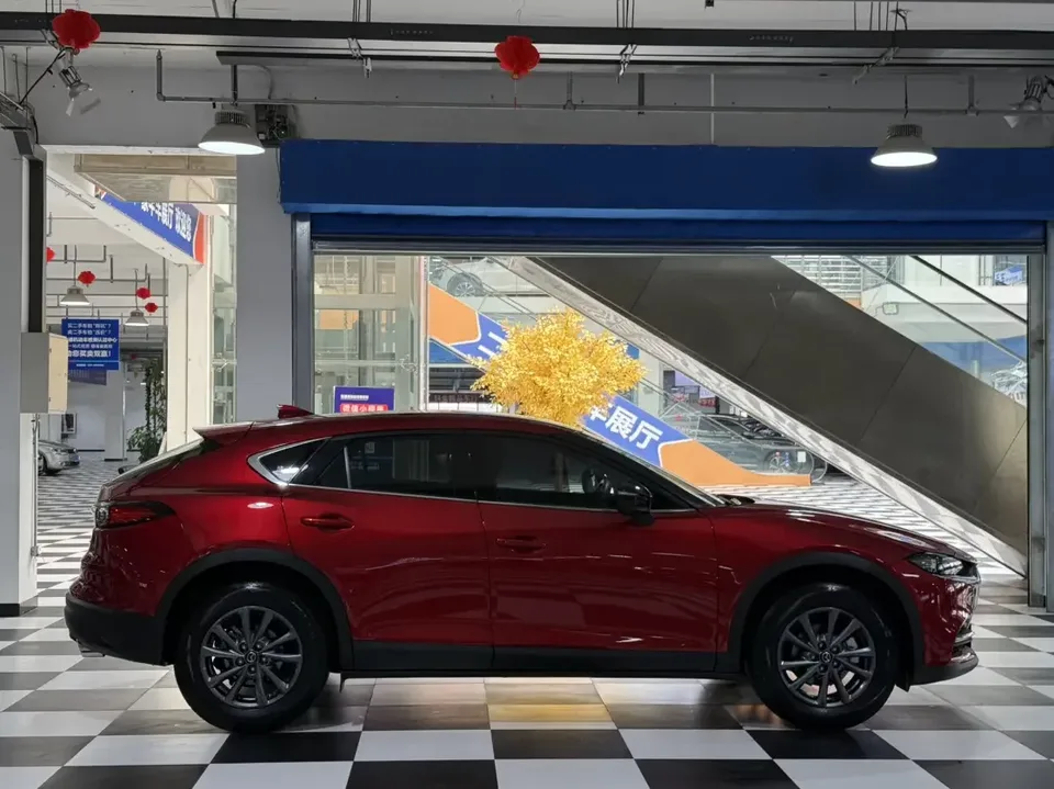Mazda CX-4 Mazda CX-4 2021 2.0L 2WD Blue Sky Vitality Edition 2023 — thumbnail 4