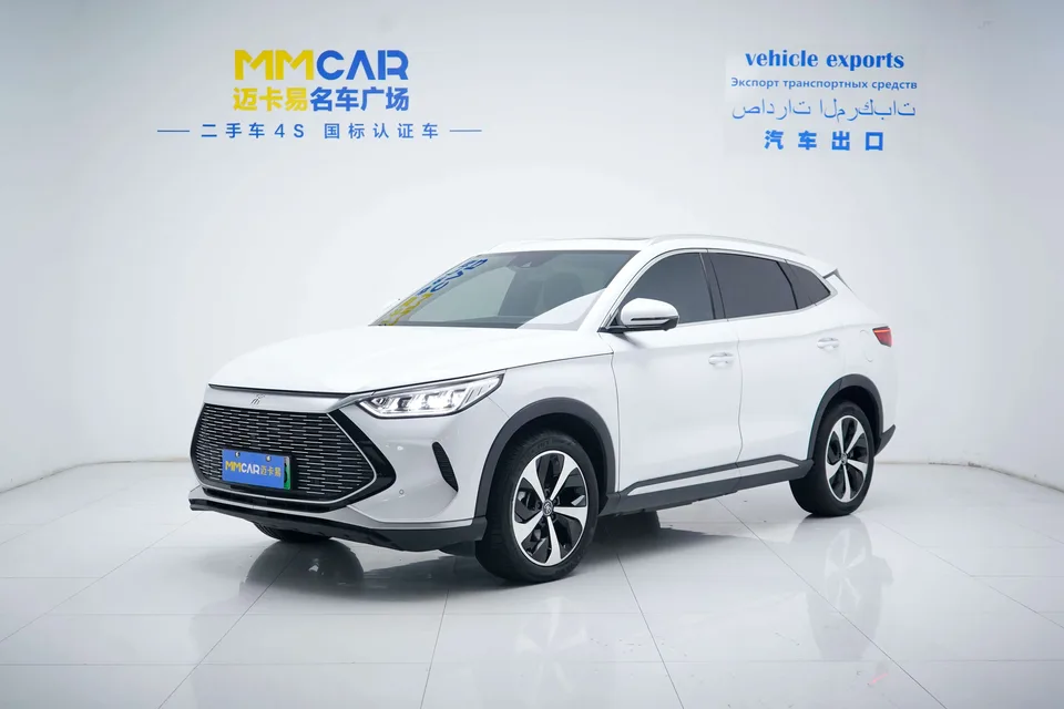 BYD Song PLUS DM Song PLUS DM 2021 DM-i 110KM 2WD Flagship 2023 — photo 1, buy with delivery to Moscow