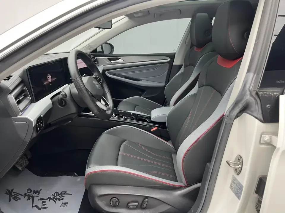Volkswagen Lamando Lingdu 2022 Lingdu L 280TSI DSG Cool Edition 2022 — thumbnail 4