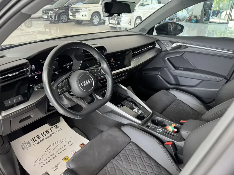 Audi A3 Audi A3 2023 Sportback 35 TFSI facelift: luxury sports model 2024 — thumbnail 4