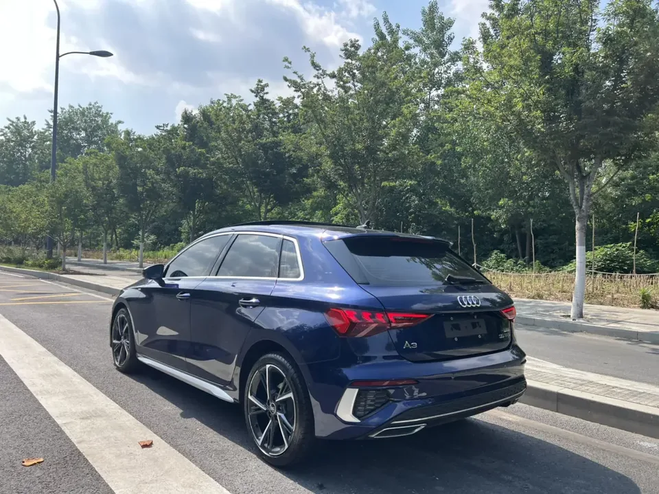 Audi A3 Audi A3 2023 Sportback 35 TFSI facelift: stylish and sporty 2023 — миниатюра 2