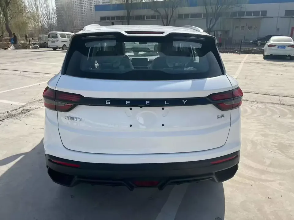 Geely Coolray SX11 Binyue 2025 Binyue L 1.5TD DCT Beyond Edition 2026 — thumbnail 2