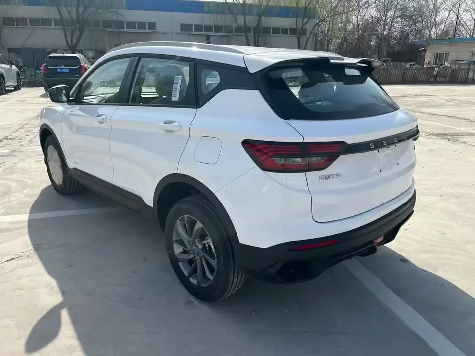 Geely Coolray SX11 Binyue 2025 Binyue L 1.5TD DCT Beyond Edition 2026 — thumbnail 4