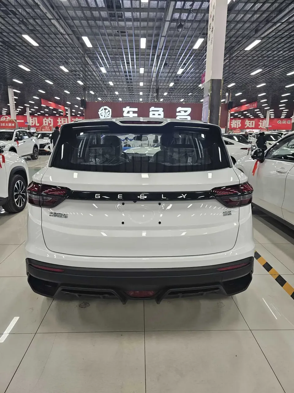 Geely Coolray SX11 Binyue 2025 1.5L CVT Super Edition 2026 — thumbnail 5