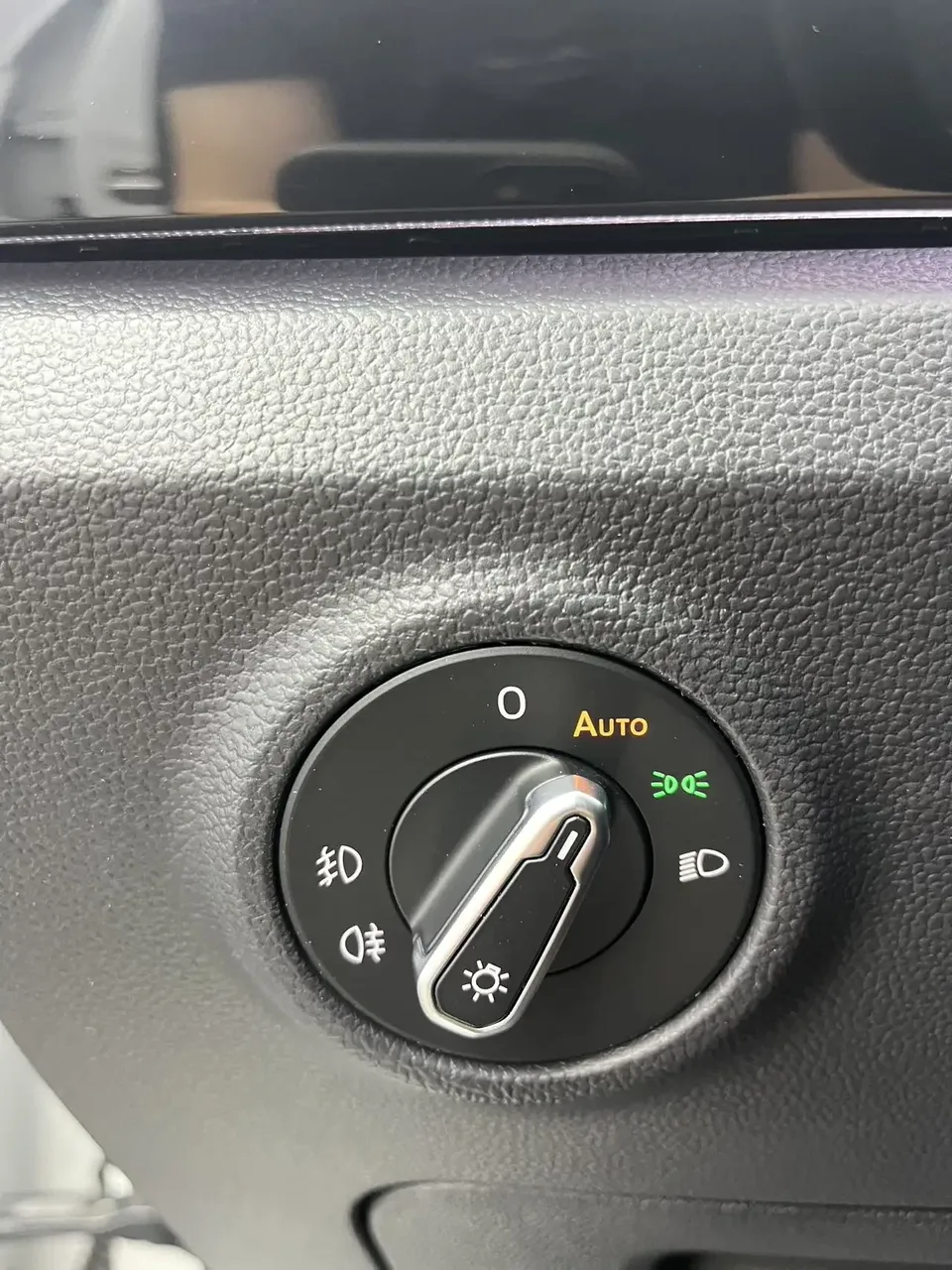 Volkswagen Tayron Tanyue 2022 280TSI 2WD Luxury Smart Edition 2022 — thumbnail 4
