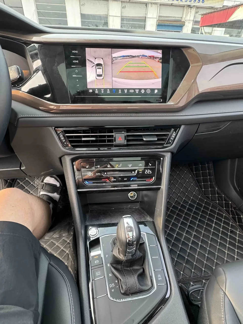 Volkswagen Tharu tuyue 2022 280TSI 2WD Comfort Edition 2023 — thumbnail 5
