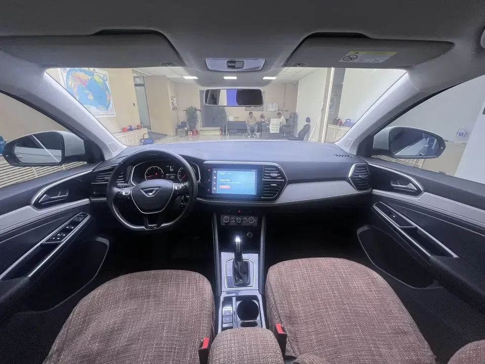 Jetta VS5 Jetta VS5 2023 280TSI Automatic Progressive Edition 2023 — thumbnail 4