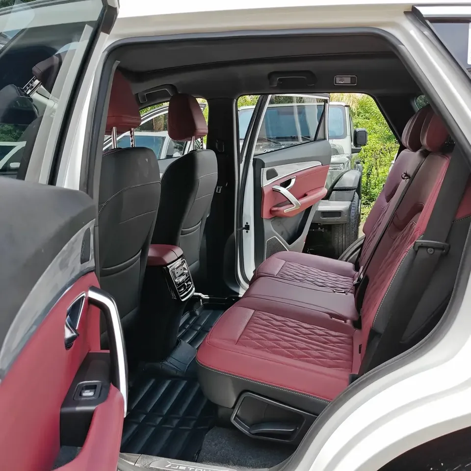 Jetour Jietu X70 PLUS Jietu X70 PLUS 2023 1.5T DCT Brave PLUS 5-seater 2024 — миниатюра 5