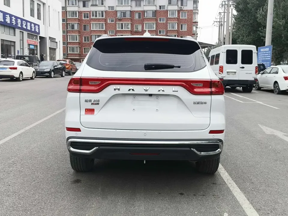 Haval M6 Haval M6 2023 PLUS 1.5T DCT Luxury Intelligent Connection 2024 — thumbnail 2