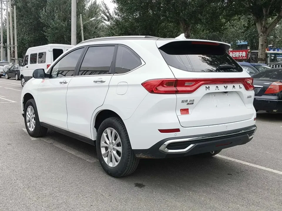 Haval M6 Haval M6 2023 PLUS 1.5T DCT Luxury Intelligent Connection 2024 — thumbnail 4