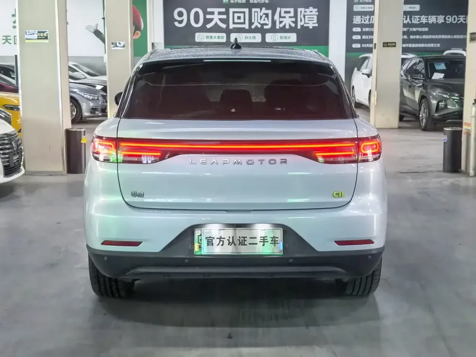 Leapmotor Zero running C11 Zero running C11 2023 Extended Range 180 Comfort Edition 2023 — thumbnail 2