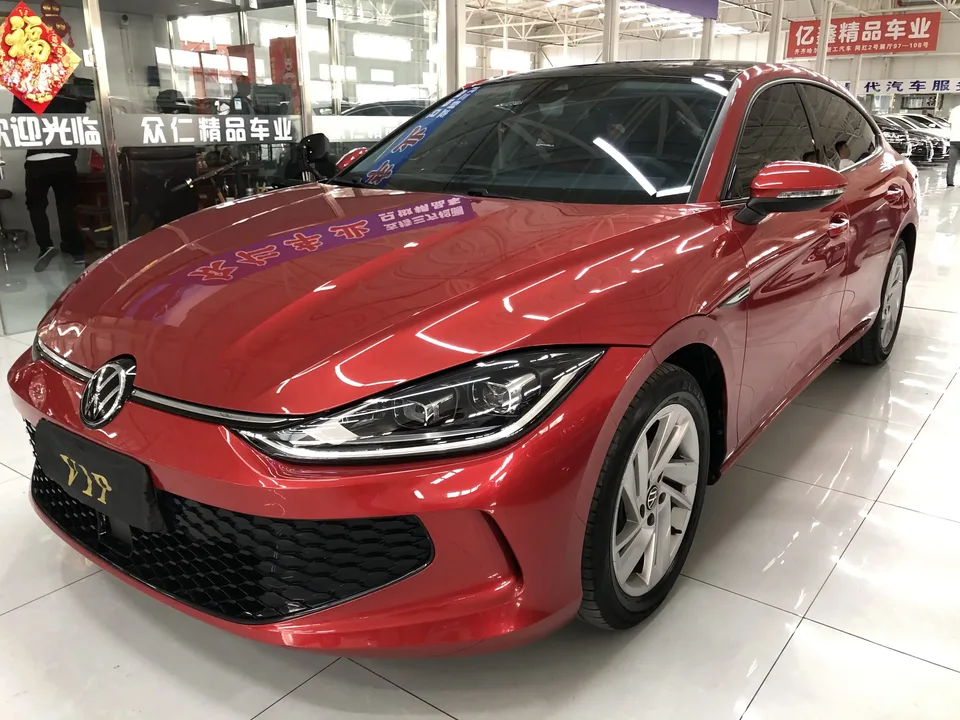 Volkswagen Lamando Lingdu 2023 Lingdu L 280TSI DSG Cool Edition 2023 — photo 1, buy with delivery to Moscow