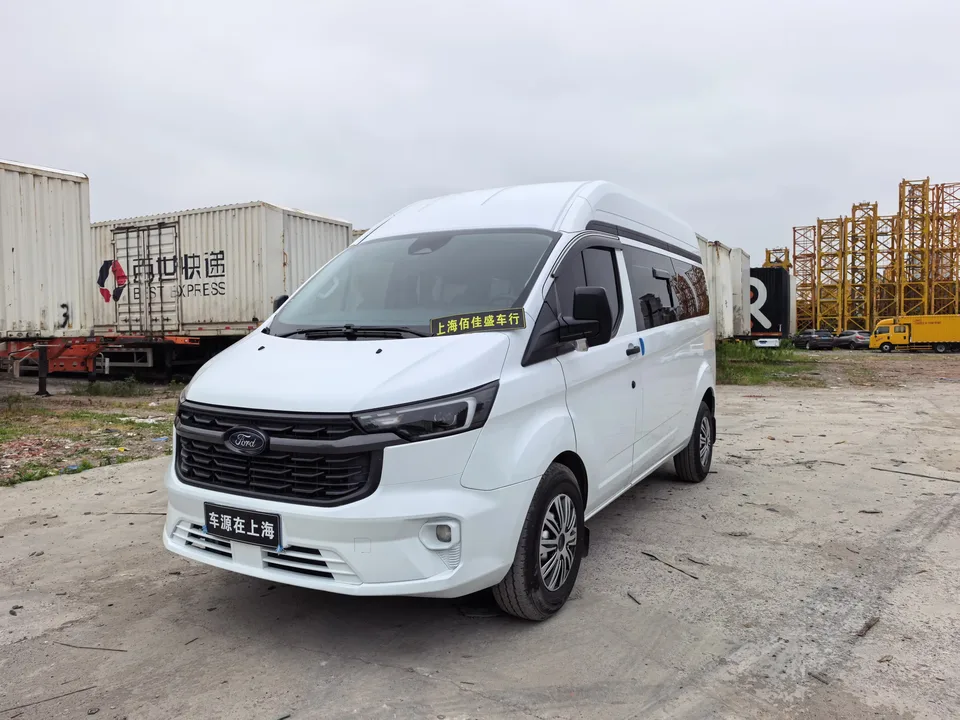 Ford Transit Transit 2023 V362 2.0T diesel automatic multi-purpose commercial vehicle center axle center roof 5/6 seats National VI 2023 — photo 1, buy with delivery to Moscow