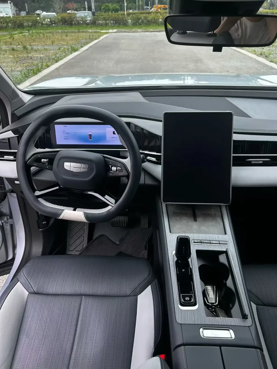 Geely Atlas L Boyue L 2024 1.5TD DCT Longteng Edition 2025 — thumbnail 5