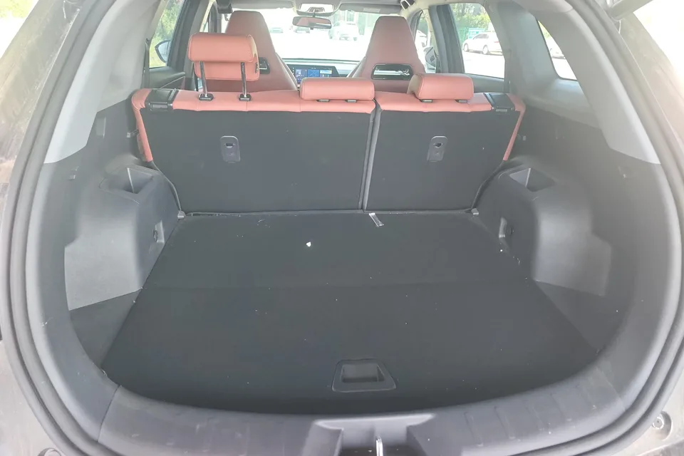 Changan CS75PLUS Changan CS75 PLUS 2023 The third generation 1.5T automatic premium model 2024 — thumbnail 5