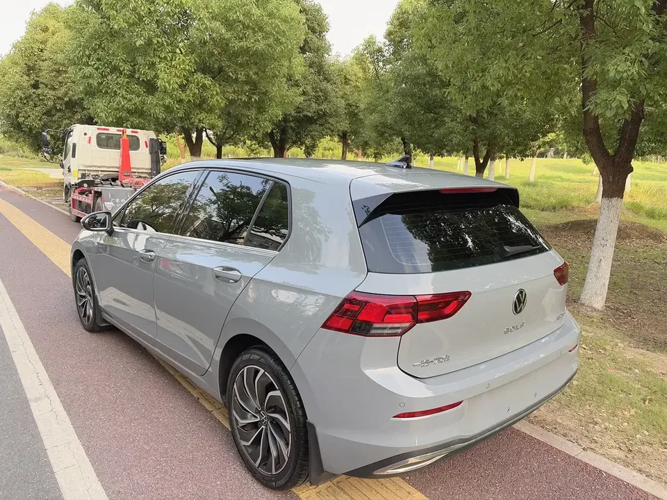 Volkswagen Golf golf 2023 280TSI DSG Pro 2024 — thumbnail 2