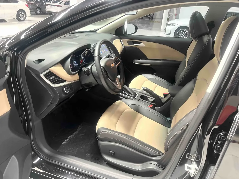 Chevrolet Monza Cruze 2022 320 Automatic Enjoy Sunroof Edition 2022 — thumbnail 4