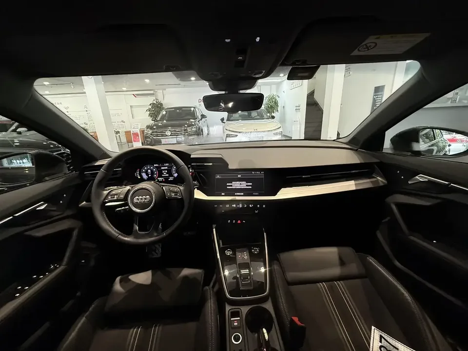 Audi A3 Audi A3 2023 A3L Limousine 35 TFSI Stylish Sports 2023 — thumbnail 5