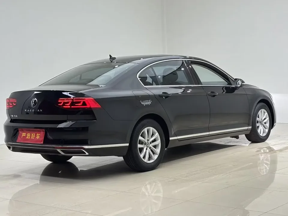 Volkswagen Magotan Magotan 2020 280TSI DSG Comfort 2022 — thumbnail 4