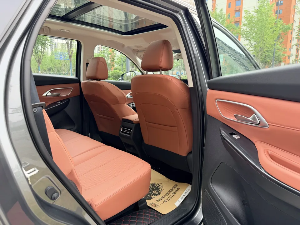 Changan CS75 Changan CS75 2026 PRO 1.5T DCT Premium 7-seater 2025 — thumbnail 5