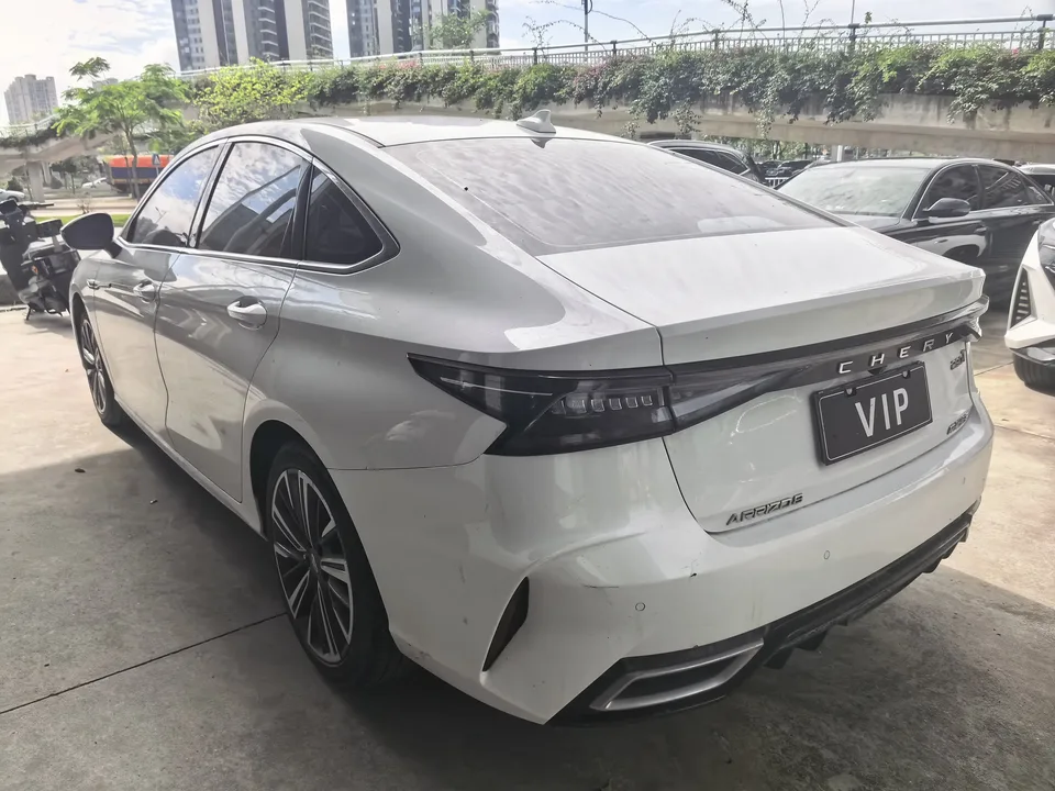 Chery Arrizo 8 Arrizo 8 2022 1.6TGDI DCT Elegant 2022 — thumbnail 2