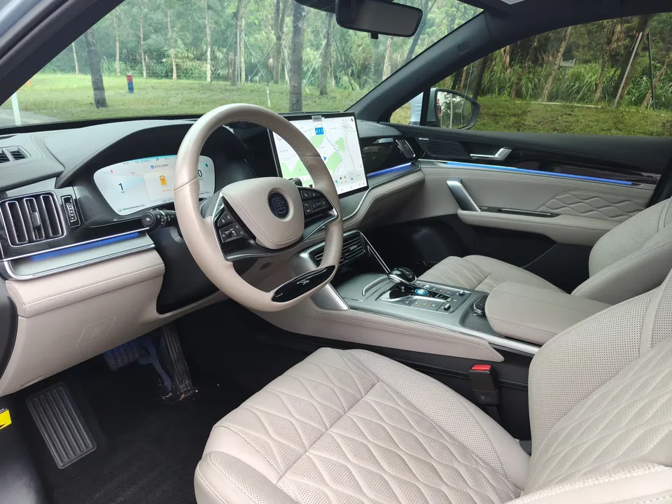 BYD Tang DM Tang DM 2024 Honor Edition DM-i 112KM Premium Edition 2024 — thumbnail 5