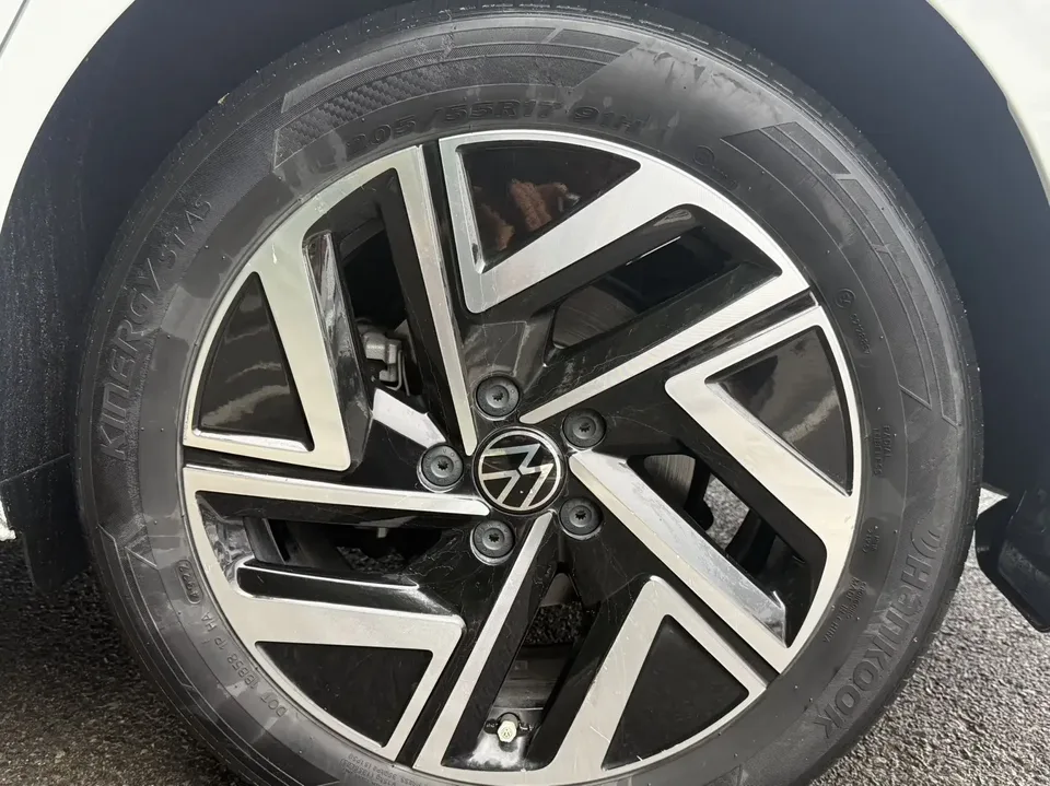 Volkswagen Sagitar Sagitar 2023 280TSI DSG Beyond Edition 2024 — thumbnail 3