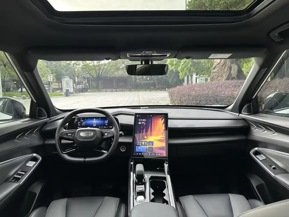 Geely Atlas Boyue 2023 Boyue COOL 1.5T Smart Link+ 2023 — thumbnail 4
