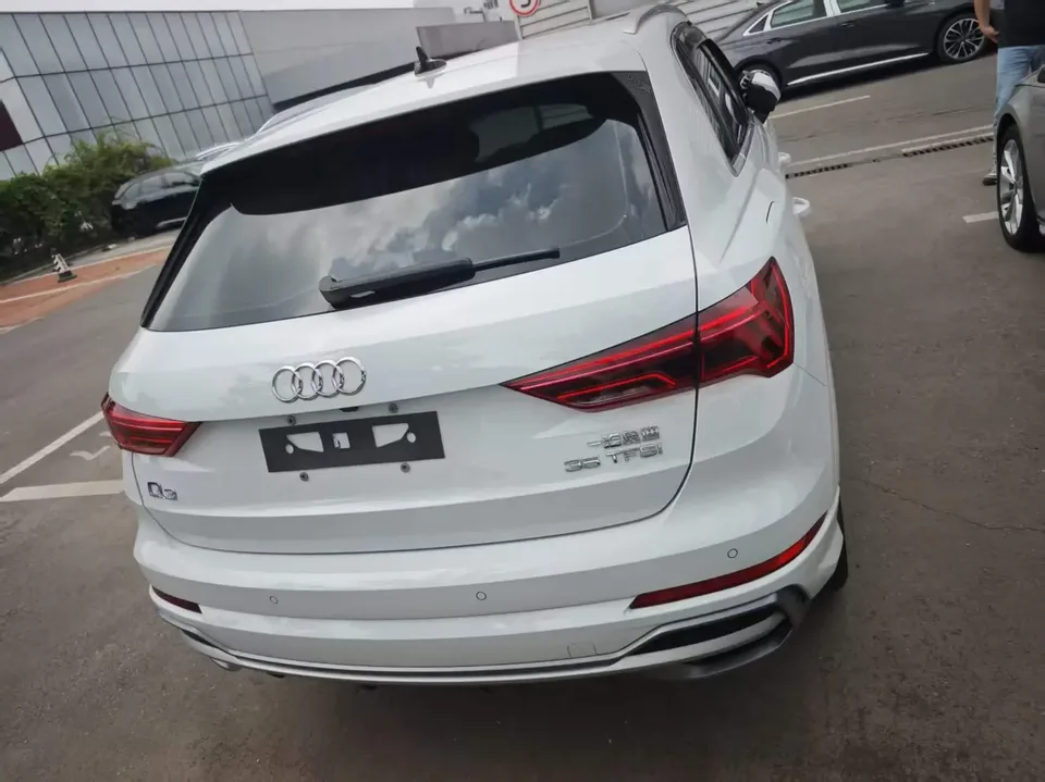 Audi Q3 Audi Q3 2022 35 TFSI Stylish Dynamic 2022 — thumbnail 2