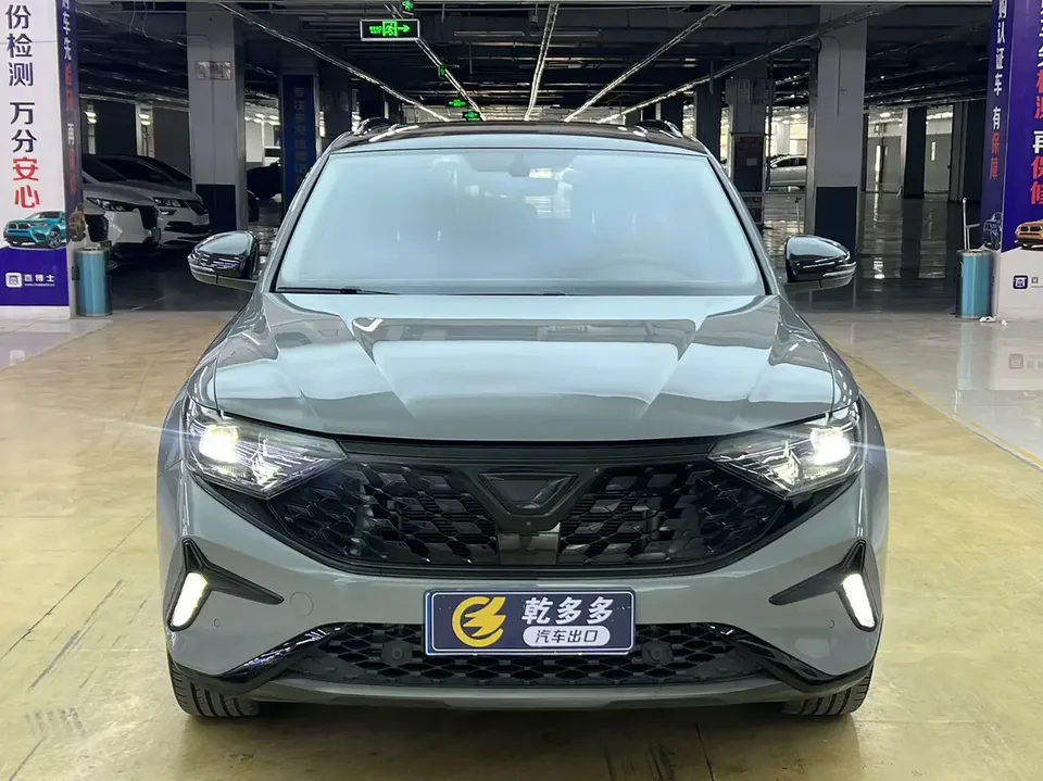 Jetta VS7 Jetta VS7 2022 280TSI Automatic High Gloss Glory Edition 2022 — photo 1, buy with delivery to Moscow