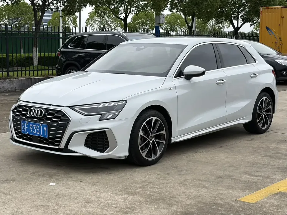 Audi A3 Audi A3 2023 Sportback 35 TFSI facelift: aggressive and sporty 2023 — photo 1, buy with delivery to Moscow