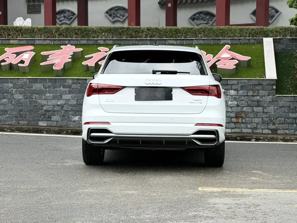 Audi Q3 Audi Q3 2022 35 TFSI Stylish Dynamic 2022 — thumbnail 2