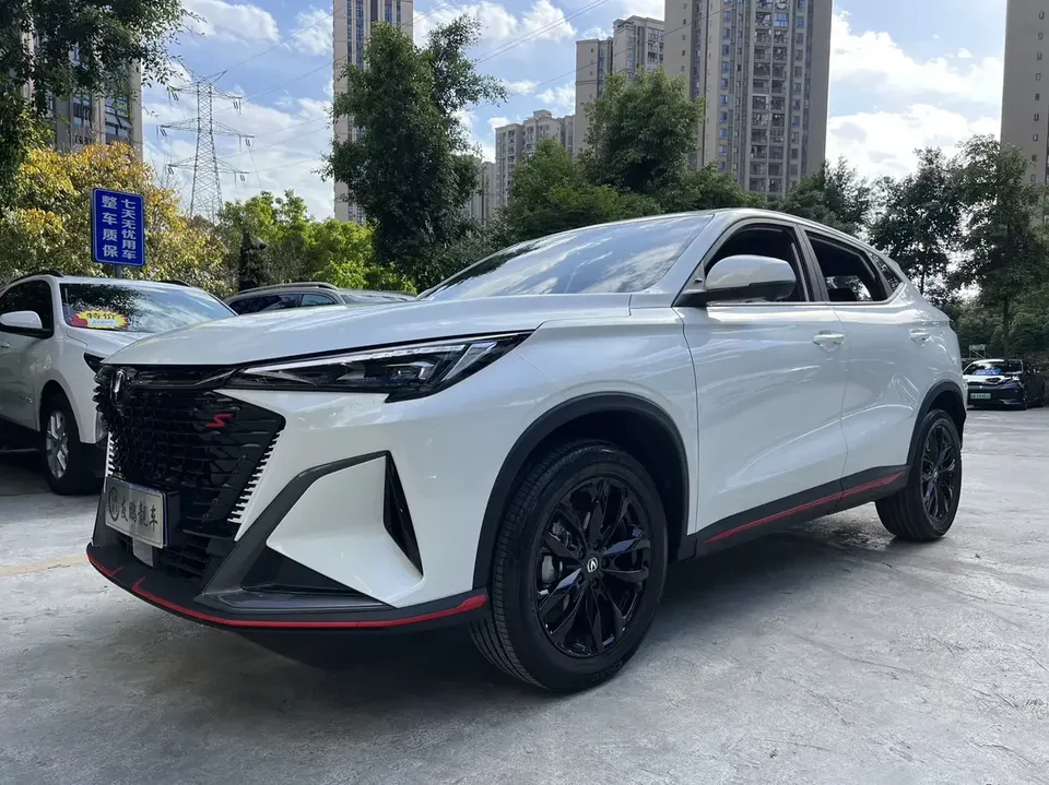 Changan X5 Plus Changan X5 PLUS 2025 1.5T DCT Excellence 2025 — фото 1, купить с доставкой в Москву