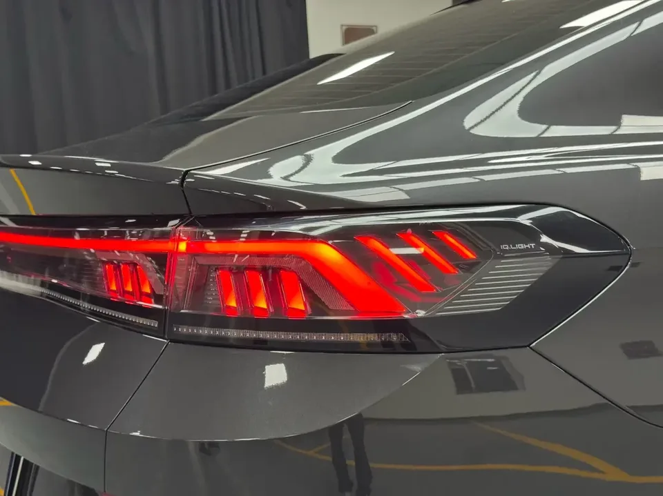 Volkswagen Lamando Lingdu 2023 Lingdu L 280TSI DSG Cool Edition 2023 — thumbnail 3
