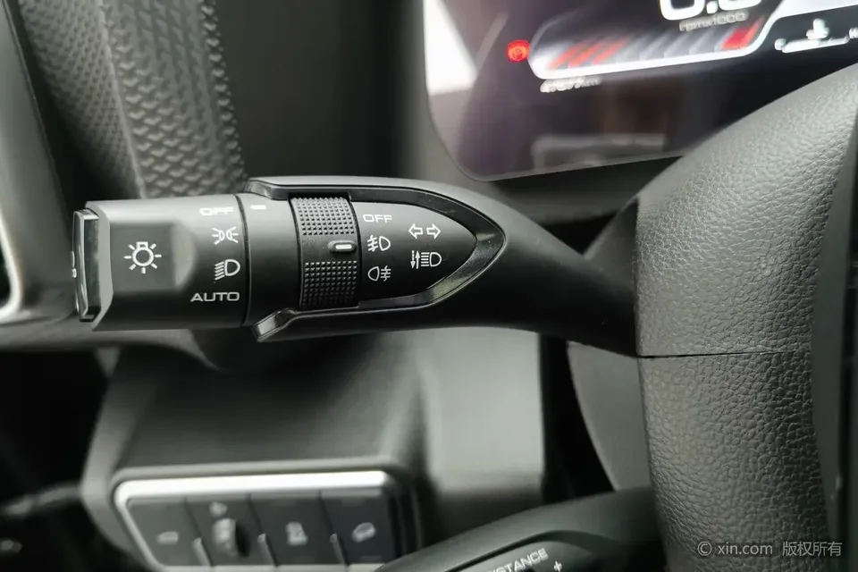 Haval Dargo Harvard dog 2022 1.5T 2WD Border Collie Edition 2023 — thumbnail 5