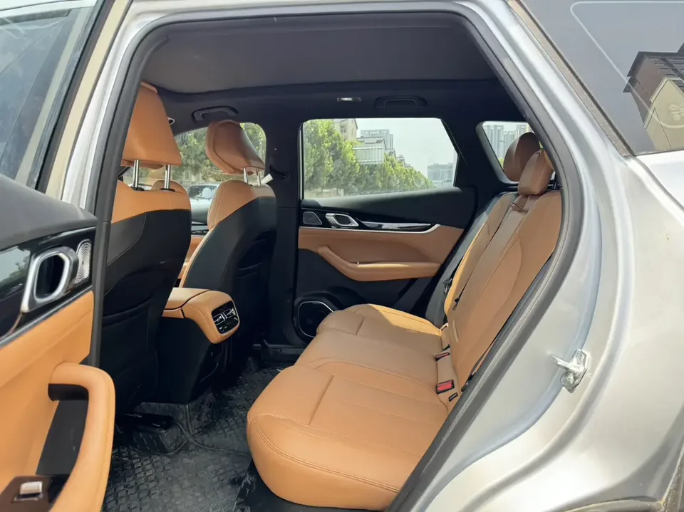 Geely Atlas L Boyue L 2025 Fourth generation 1.5TD DCT Sanhe 2025 — thumbnail 3