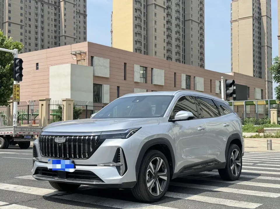 Geely Atlas L Boyue L 2025 Fourth generation 1.5TD DCT Sanhe 2025 — photo 1, buy with delivery to Moscow