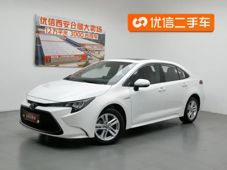 Toyota Levin Lei Ling 2022 Dual Engine 1.8H E-CVT Deluxe Edition 2022 — photo 1, buy with delivery to Moscow