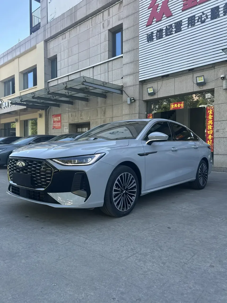 Chery Fengyun A8L Fengyun A8L 2025 145km Luxury 2024 — photo 1, buy with delivery to Moscow