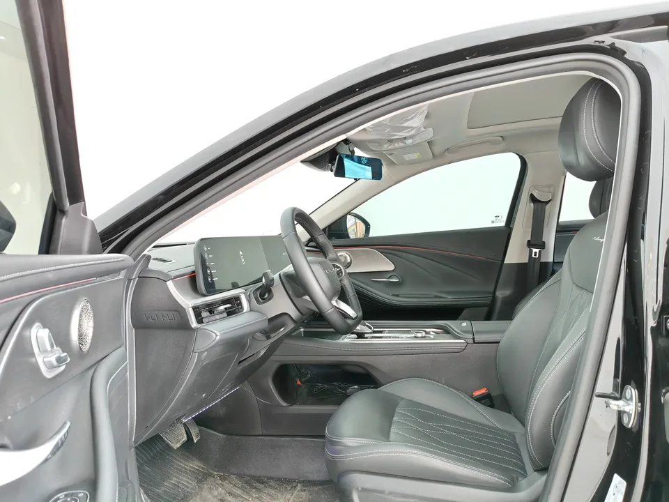 Chery Arrizo 8 Arrizo 8 2022 1.6TGDI DCT 2023 — миниатюра 5