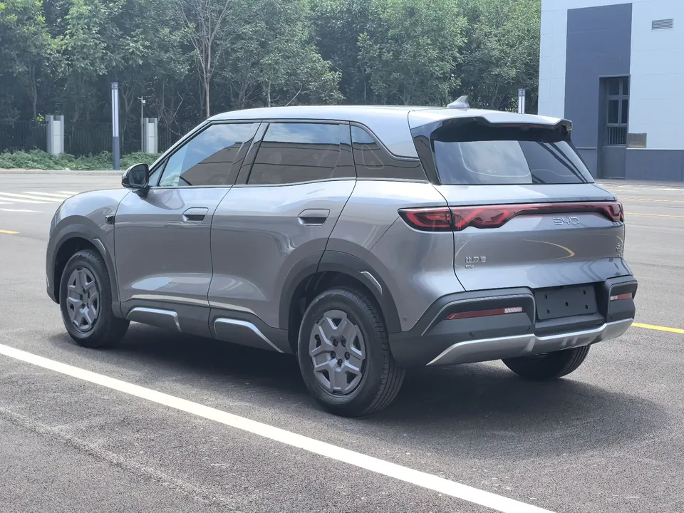 BYD Yuan Up Yuan UP 2025 Smart Driving Edition 401KM Vitality Edition 2026 — thumbnail 5