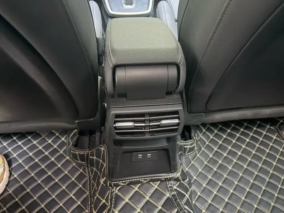 Audi A3 Audi A3 2023 Sportback 35 TFSI Stylish and sporty 2023 — thumbnail 4