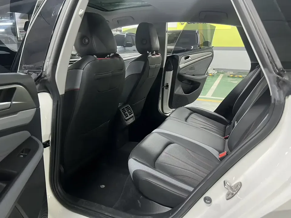 Volkswagen Lamando Lingdu 2022 Lingdu L 280TSI DSG Cool Edition 2022 — миниатюра 4