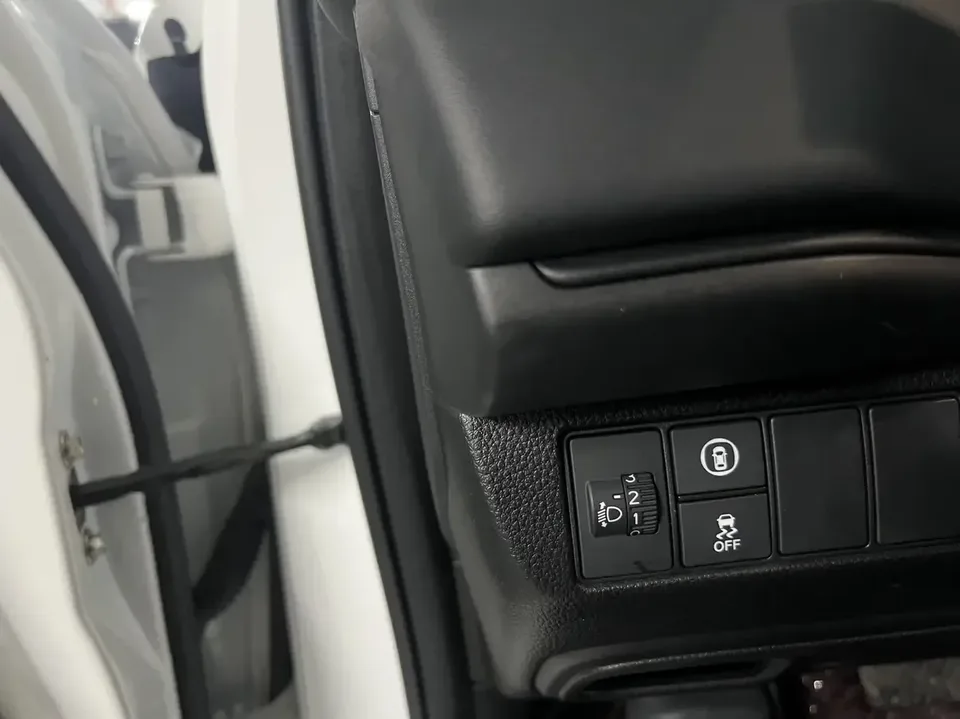 Honda VEZEL Binzhi 2023 1.5L CVT Technology Edition 2023 — thumbnail 3