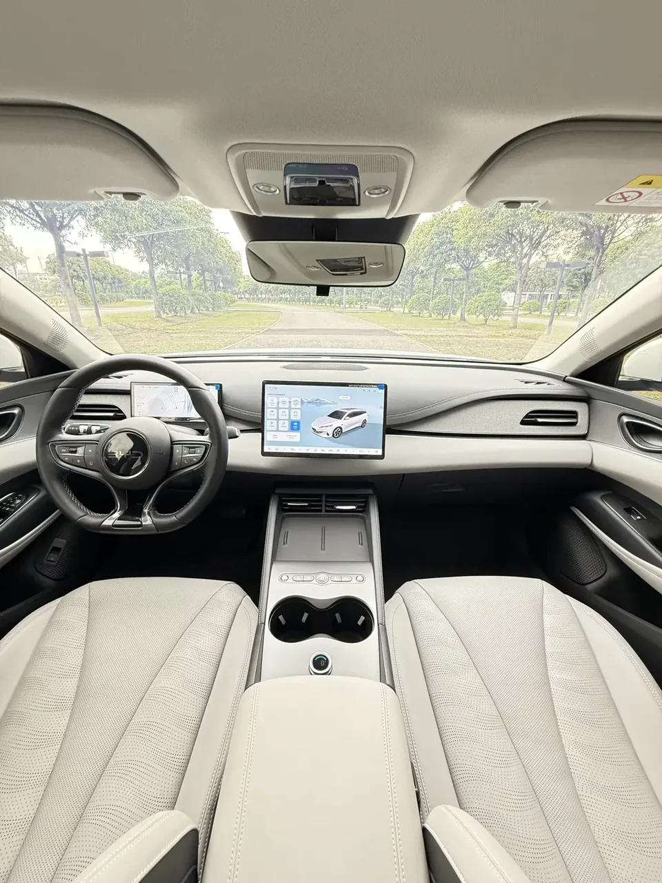 BYD Seal 06DM Travel Edition Seal 06DM Travel Edition 2025 DM-i 80KM Premium 2025 — thumbnail 4