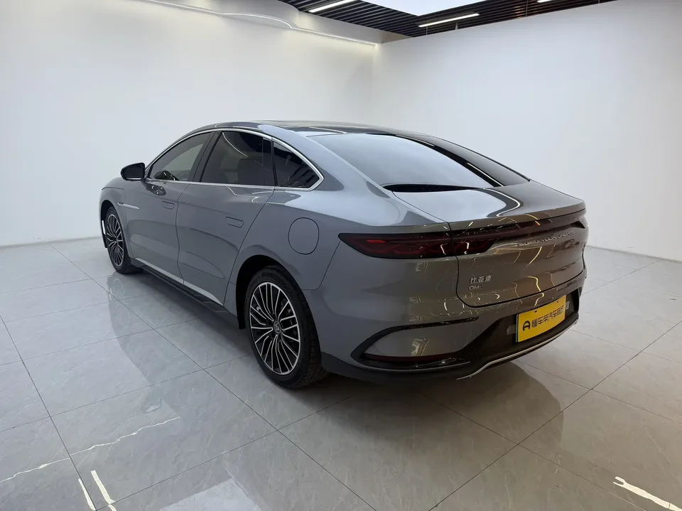 BYD Han DM Chinese DM 2023 DM-i Champion Edition 121KM Prestige 2023 — thumbnail 2